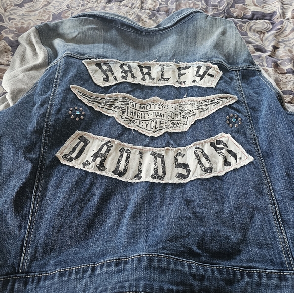 Jean Jacket - Picture 4 of 4